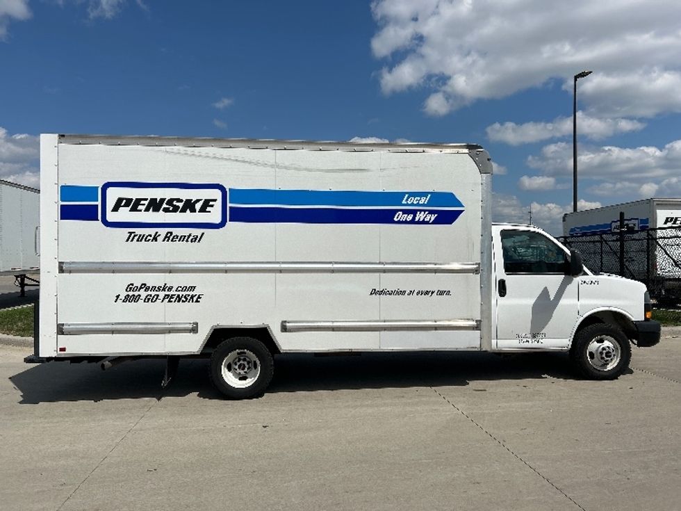 Light Duty Box Truck-Light and Medium Duty Trucks-GMC-2021-Savana G33903-Cross Lanes-WV-83,844\n\t\tmiles-$ 30,750 - Image 13