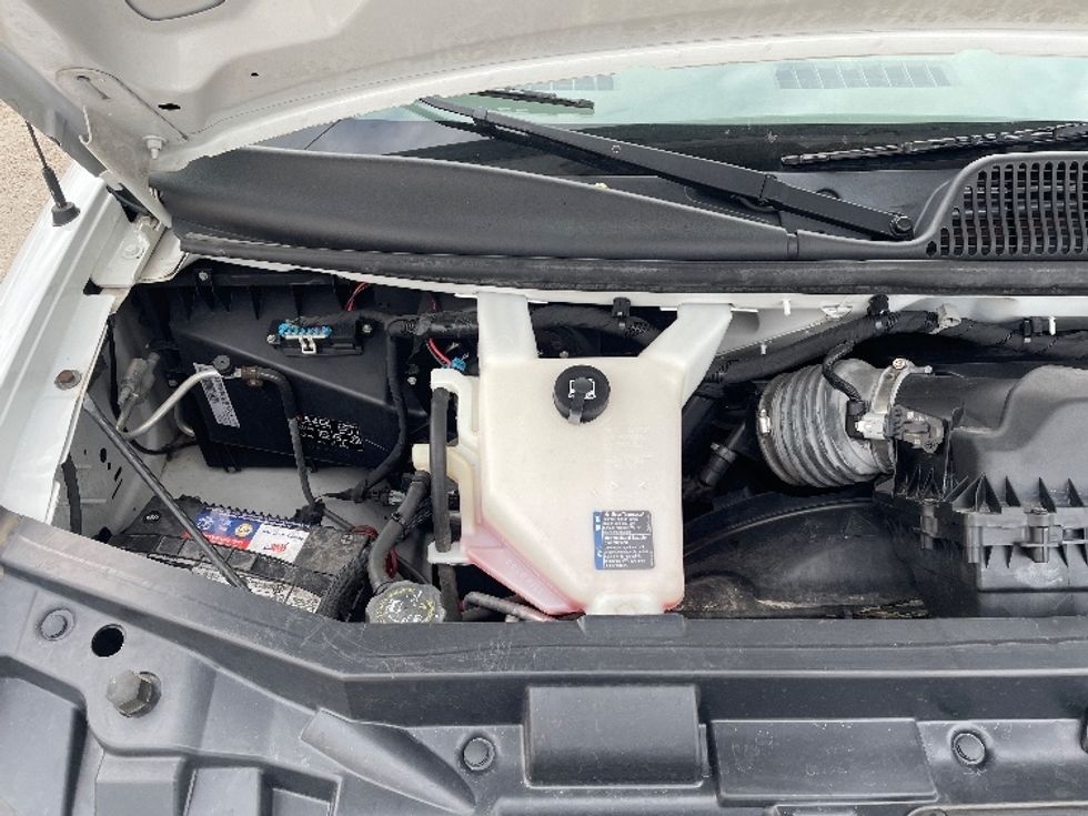 Light Duty Box Truck-Light and Medium Duty Trucks-GMC-2021-Savana G33903-Dallas-TX-106,105\n\t\tmiles-$ 28,750 - Image 23