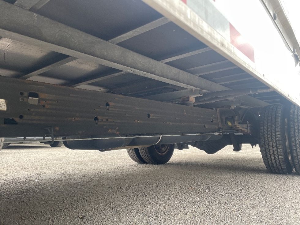 Light Duty Box Truck-Light and Medium Duty Trucks-GMC-2021-Savana G33903-Dallas-TX-106,105\n\t\tmiles-$ 28,750 - Image 5