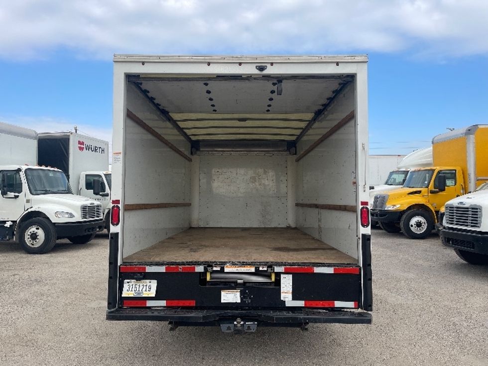 Light Duty Box Truck-Light and Medium Duty Trucks-GMC-2021-Savana G33903-Dallas-TX-106,105\n\t\tmiles-$ 28,750 - Image 8