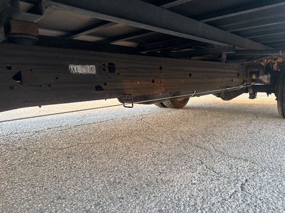 Light Duty Box Truck-Light and Medium Duty Trucks-GMC-2021-Savana G33903-Dallas-TX-117,860\n\t\tmiles-$ 27,250 - Image 5