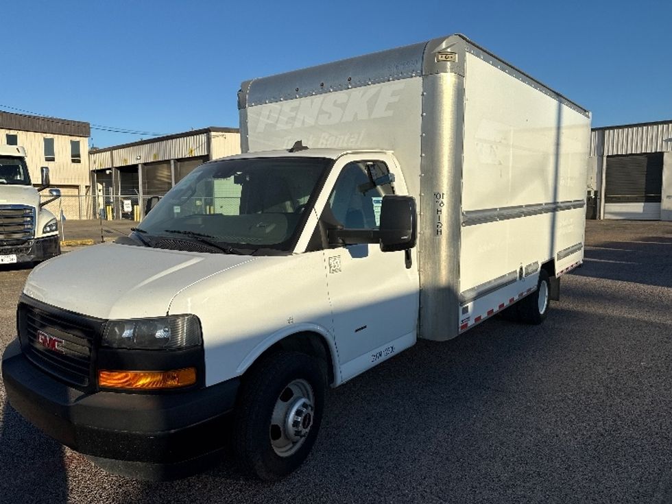 Light Duty Box Truck-Light and Medium Duty Trucks-GMC-2021-Savana G33903-Dallas-TX-72,089\n\t\tmiles-$ 33,500 - Image 3
