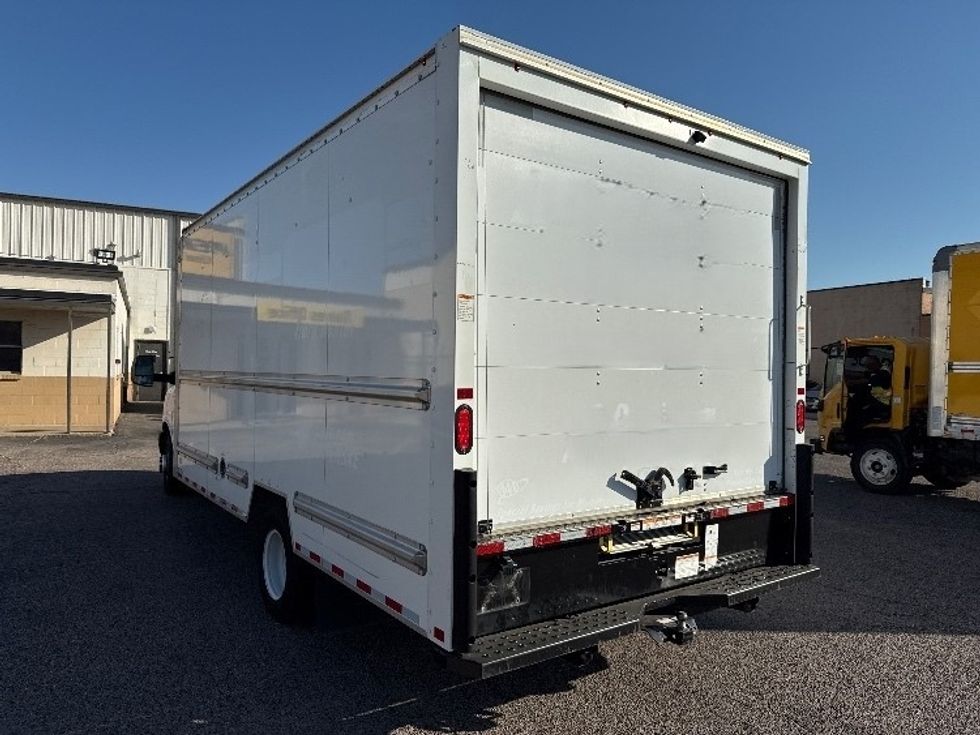 Light Duty Box Truck-Light and Medium Duty Trucks-GMC-2021-Savana G33903-Dallas-TX-72,089\n\t\tmiles-$ 33,500 - Image 6