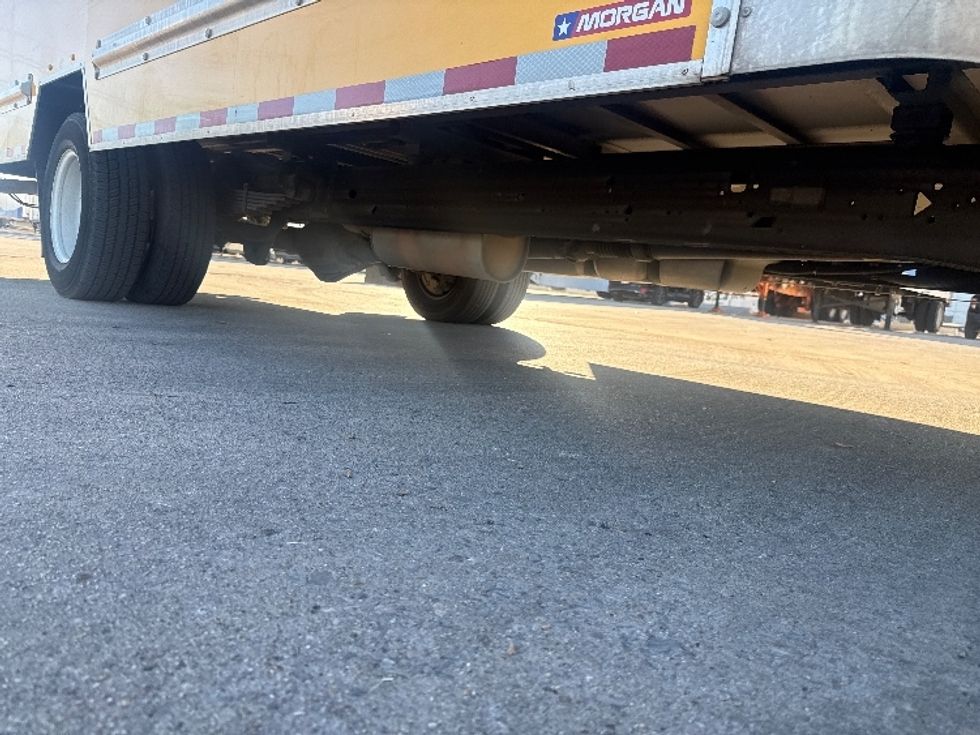 Light Duty Box Truck-Light and Medium Duty Trucks-GMC-2021-Savana G33903-Dallas-TX-90,012\n\t\tmiles-$ 27,500 - Image 14