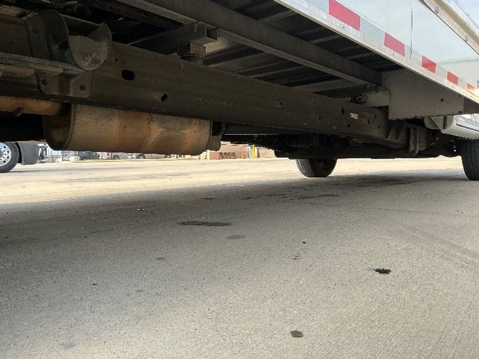 Light Duty Box Truck-Light and Medium Duty Trucks-GMC-2021-Savana G33903-Dallas-TX-94,192\n\t\tmiles-$ 30,500 - Image 14