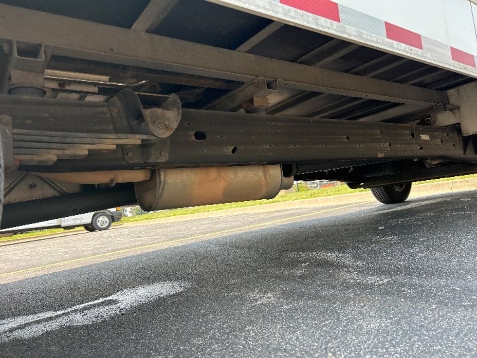 Light Duty Box Truck-Light and Medium Duty Trucks-GMC-2021-Savana G33903-Davenport-IA-105,608\n\t\tmiles-$ 27,250 - Image 14