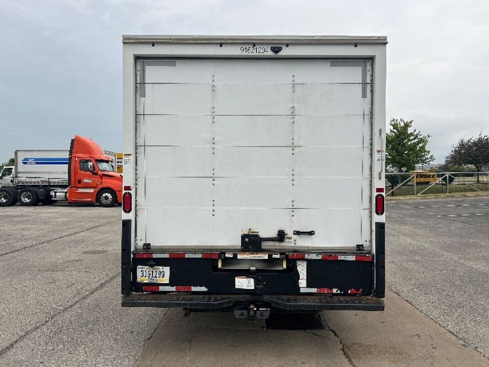 Light Duty Box Truck-Light and Medium Duty Trucks-GMC-2021-Savana G33903-Davenport-IA-62,359\n\t\tmiles-$ 34,250 - Image 6
