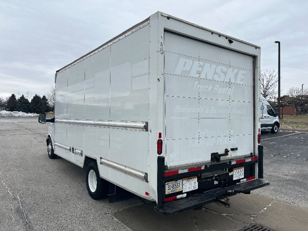 Light Duty Box Truck-Light and Medium Duty Trucks-GMC-2021-Savana G33903-Davenport-IA-86,889\n\t\tmiles-$ 30,500 - Image 6