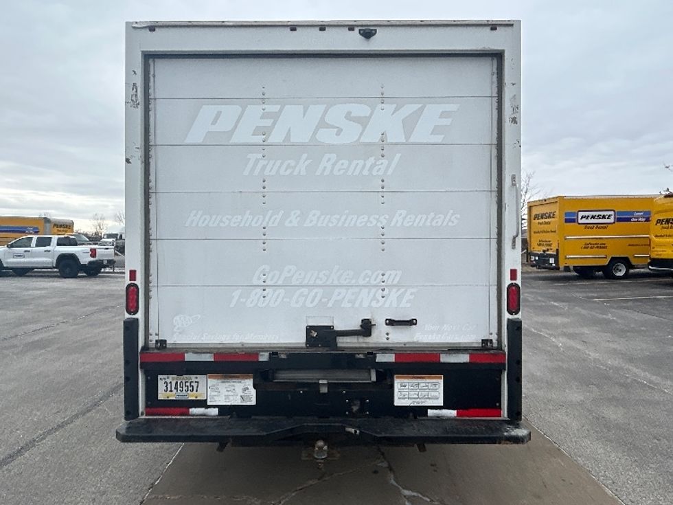 Light Duty Box Truck-Light and Medium Duty Trucks-GMC-2021-Savana G33903-Davenport-IA-86,889\n\t\tmiles-$ 30,500 - Image 7