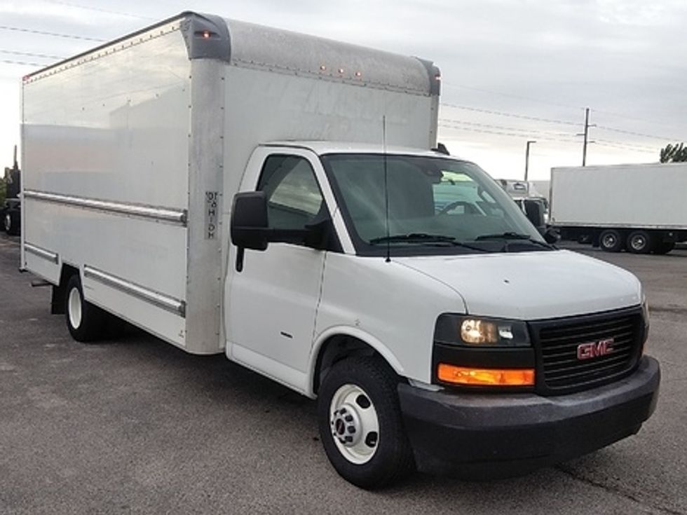 Light Duty Box Truck-Light and Medium Duty Trucks-GMC-2021-Savana G33903-Davenport-IA-86,890\n\t\tmiles-$ 31,000 - Image 1