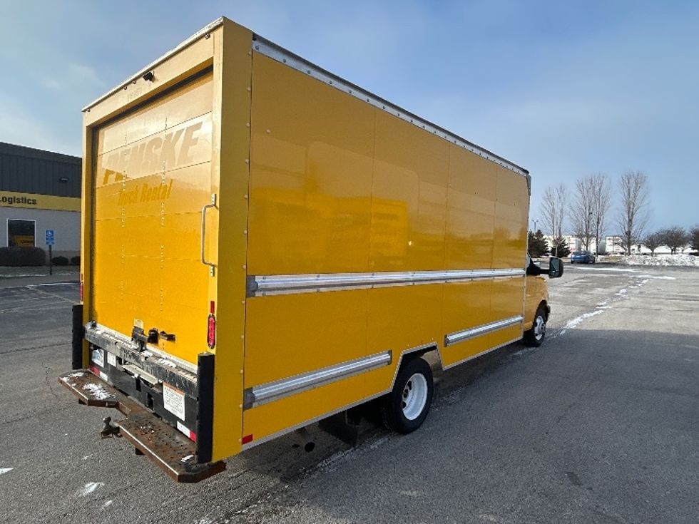 Light Duty Box Truck-Light and Medium Duty Trucks-GMC-2021-Savana G33903-Davenport-IA-87,802\n\t\tmiles-$ 27,500 - Image 12