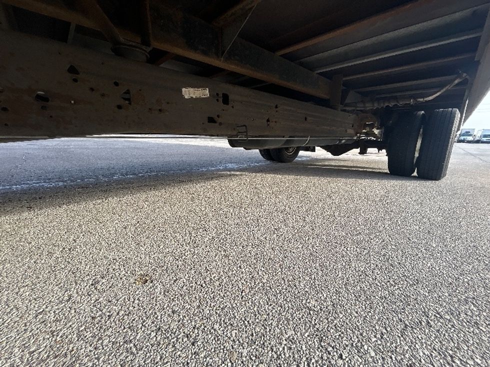 Light Duty Box Truck-Light and Medium Duty Trucks-GMC-2021-Savana G33903-Davenport-IA-87,802\n\t\tmiles-$ 27,500 - Image 5