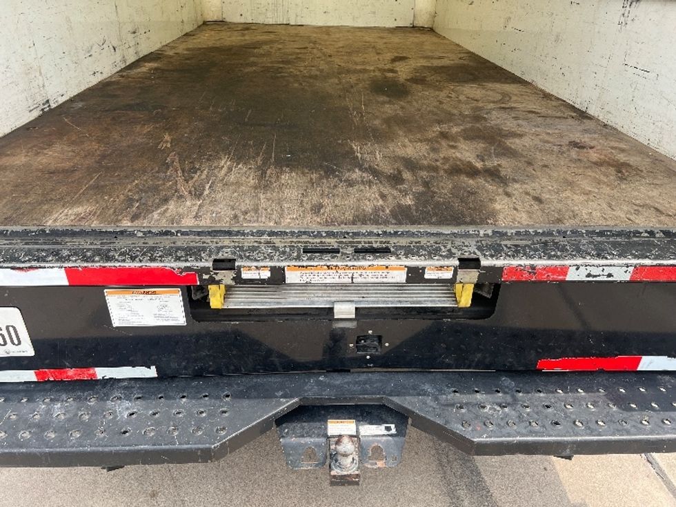 Light Duty Box Truck-Light and Medium Duty Trucks-GMC-2021-Savana G33903-Davenport-IA-97,361\n\t\tmiles-$ 26,500 - Image 10