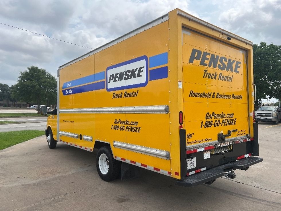 Light Duty Box Truck-Light and Medium Duty Trucks-GMC-2021-Savana G33903-Davenport-IA-97,361\n\t\tmiles-$ 26,500 - Image 6