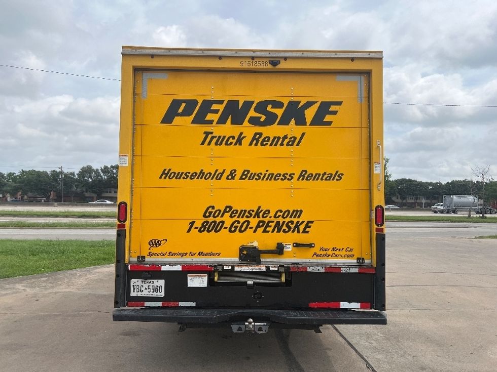 Light Duty Box Truck-Light and Medium Duty Trucks-GMC-2021-Savana G33903-Davenport-IA-97,361\n\t\tmiles-$ 26,500 - Image 7