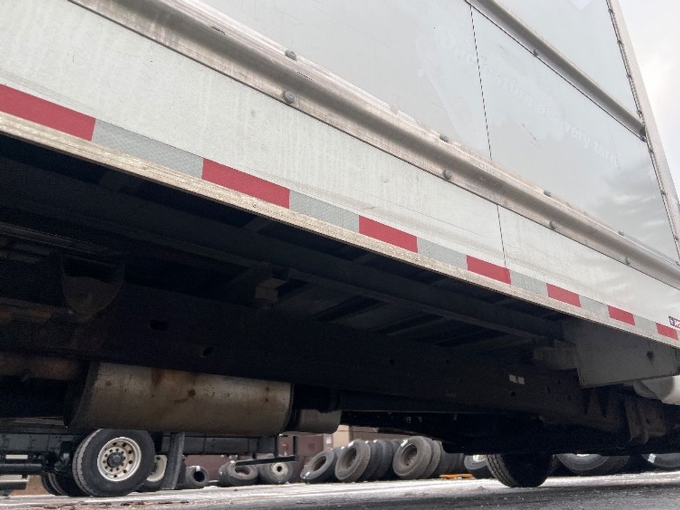 Light Duty Box Truck-Light and Medium Duty Trucks-GMC-2021-Savana G33903-Dayton-NJ-100,831\n\t\tmiles-$ 28,500 - Image 13