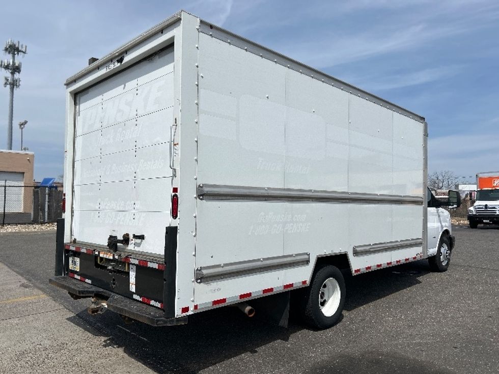 Light Duty Box Truck-Light and Medium Duty Trucks-GMC-2021-Savana G33903-Dayton-NJ-102,382\n\t\tmiles-$ 26,000 - Image 13
