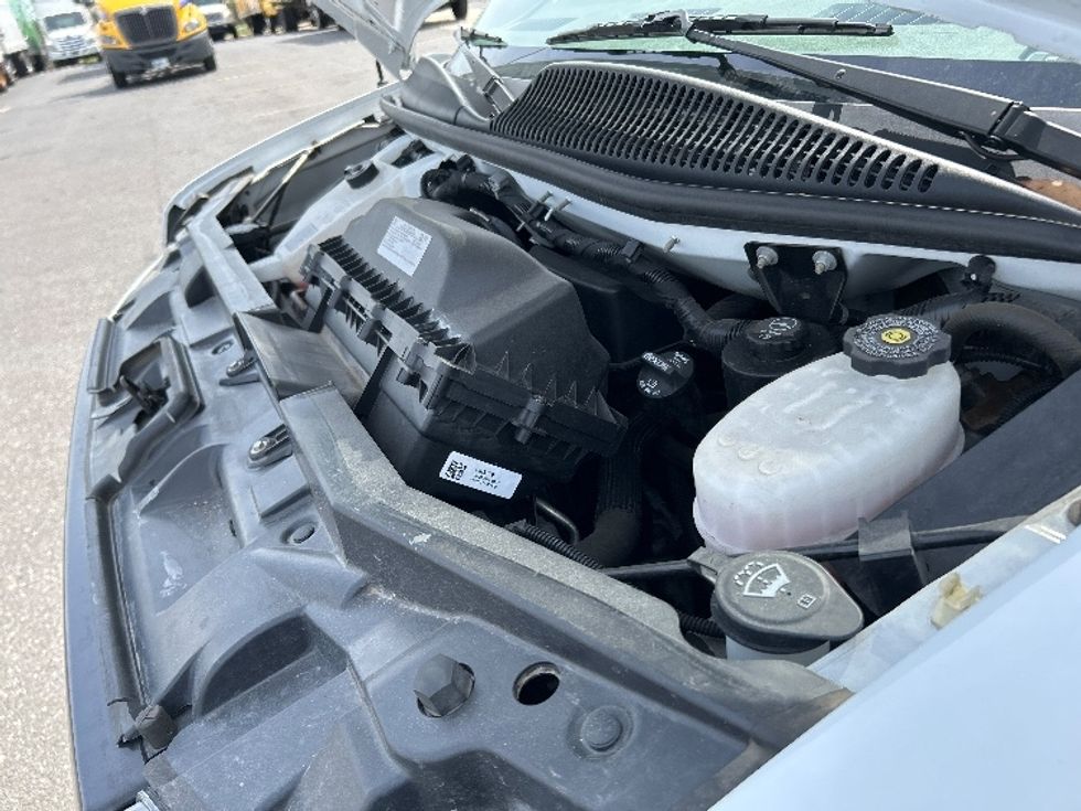 Light Duty Box Truck-Light and Medium Duty Trucks-GMC-2021-Savana G33903-Dayton-NJ-102,382\n\t\tmiles-$ 26,000 - Image 24