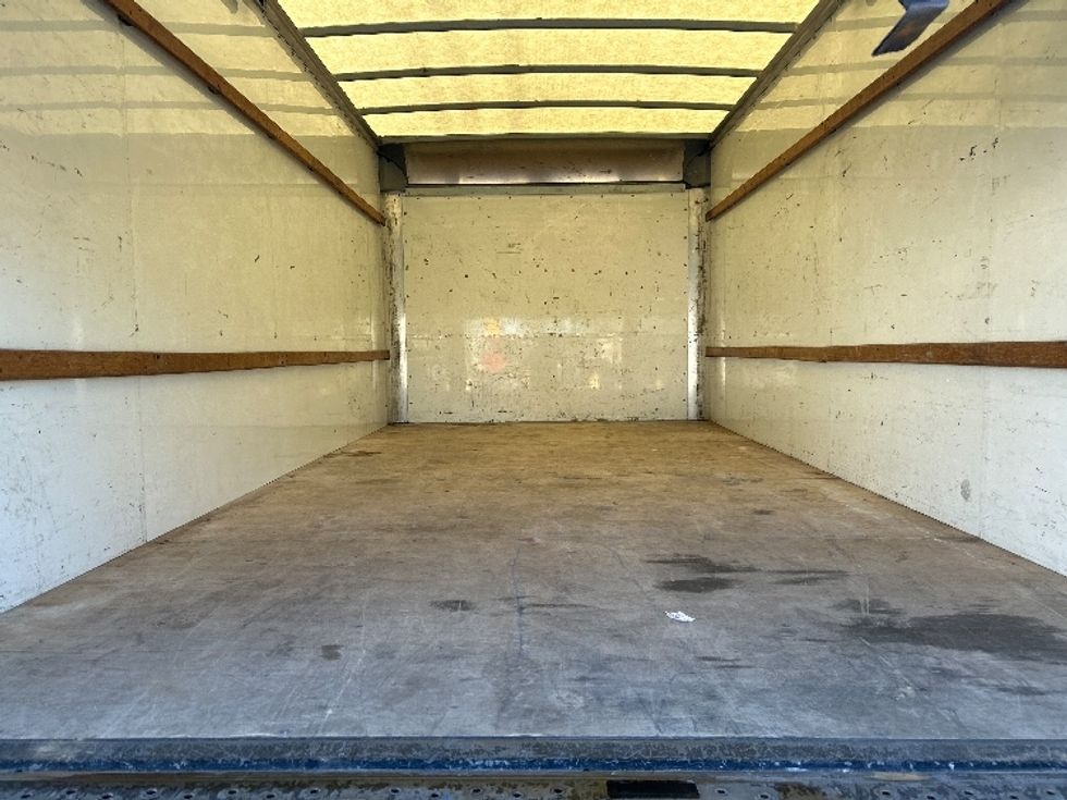 Light Duty Box Truck-Light and Medium Duty Trucks-GMC-2021-Savana G33903-Dayton-NJ-104,827\n\t\tmiles-$ 28,000 - Image 7