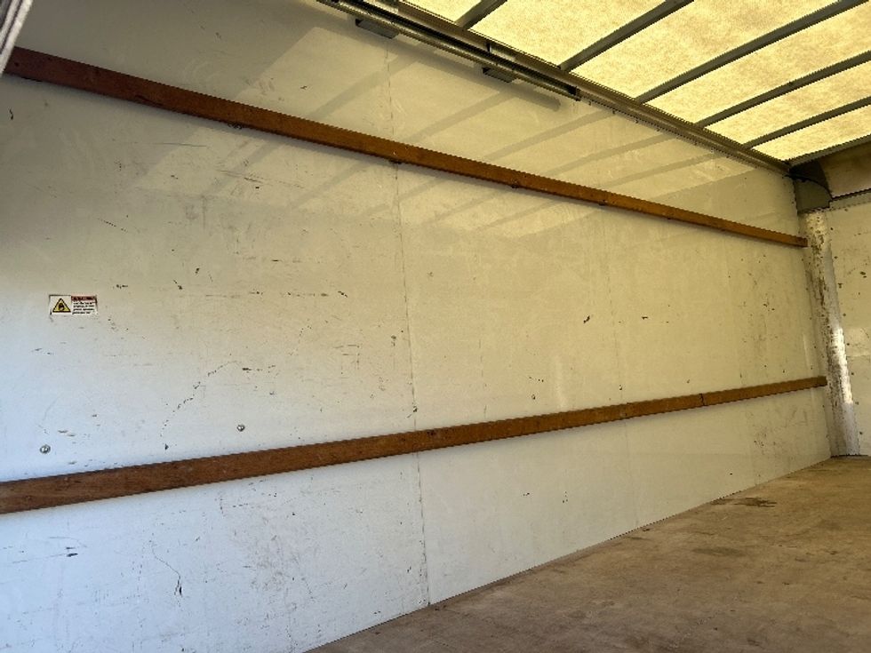 Light Duty Box Truck-Light and Medium Duty Trucks-GMC-2021-Savana G33903-Dayton-NJ-104,827\n\t\tmiles-$ 28,000 - Image 9