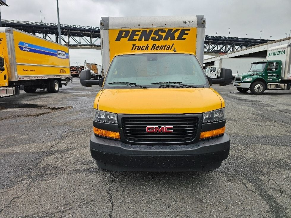 Light Duty Box Truck-Light and Medium Duty Trucks-GMC-2021-Savana G33903-Dayton-NJ-106,059\n\t\tmiles-$ 22,500 - Image 2