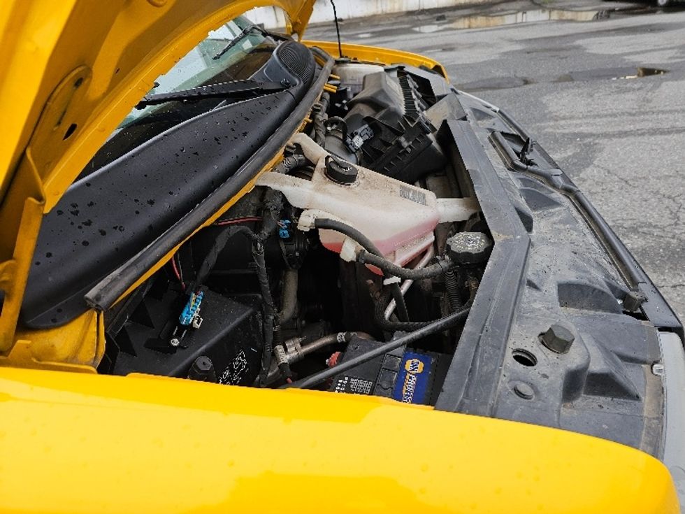 Light Duty Box Truck-Light and Medium Duty Trucks-GMC-2021-Savana G33903-Dayton-NJ-106,059\n\t\tmiles-$ 22,500 - Image 20