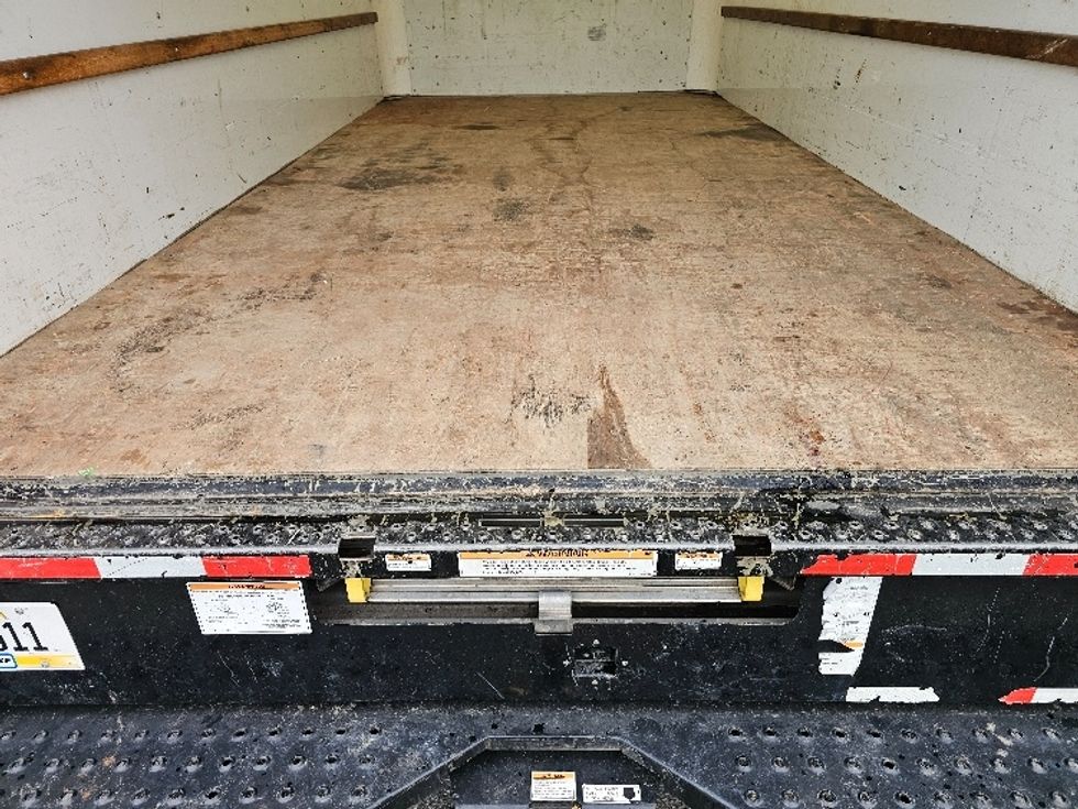 Light Duty Box Truck-Light and Medium Duty Trucks-GMC-2021-Savana G33903-Dayton-NJ-106,059\n\t\tmiles-$ 22,500 - Image 8