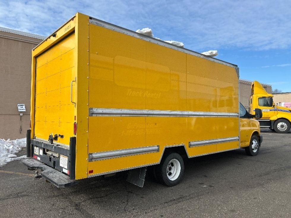 Light Duty Box Truck-Light and Medium Duty Trucks-GMC-2021-Savana G33903-Dayton-NJ-116,860\n\t\tmiles-$ 23,750 - Image 12