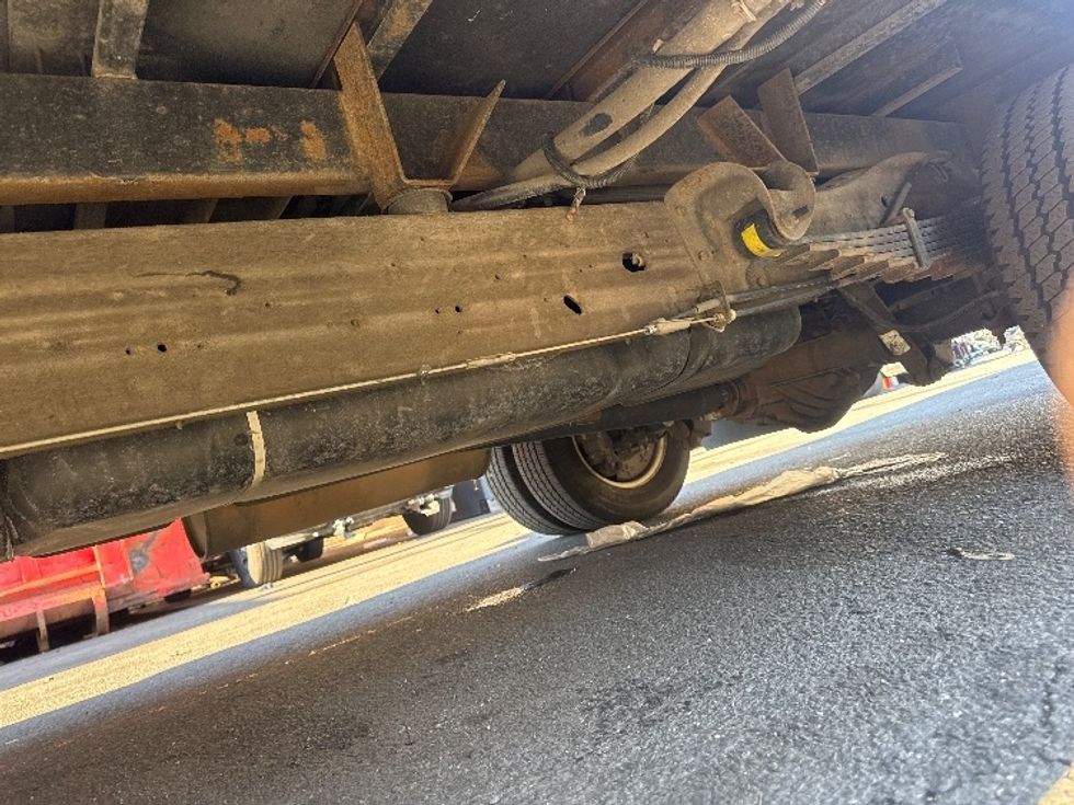 Light Duty Box Truck-Light and Medium Duty Trucks-GMC-2021-Savana G33903-Dayton-NJ-116,860\n\t\tmiles-$ 23,750 - Image 5