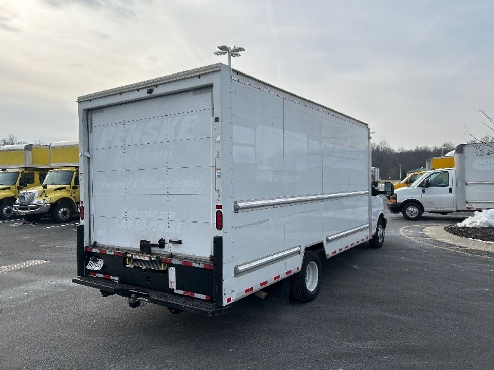 Light Duty Box Truck-Light and Medium Duty Trucks-GMC-2021-Savana G33903-Dayton-NJ-90,859\n\t\tmiles-$ 29,500 - Image 11