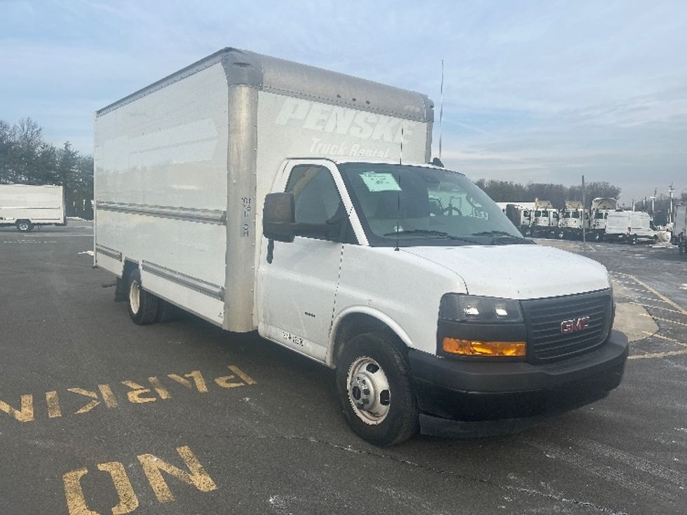 Light Duty Box Truck-Light and Medium Duty Trucks-GMC-2021-Savana G33903-Dayton-NJ-95,403\n\t\tmiles-$ 29,000 - Image 1