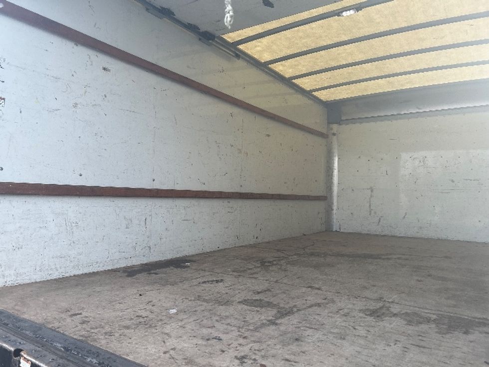 Light Duty Box Truck-Light and Medium Duty Trucks-GMC-2021-Savana G33903-Dayton-NJ-95,403\n\t\tmiles-$ 29,000 - Image 11