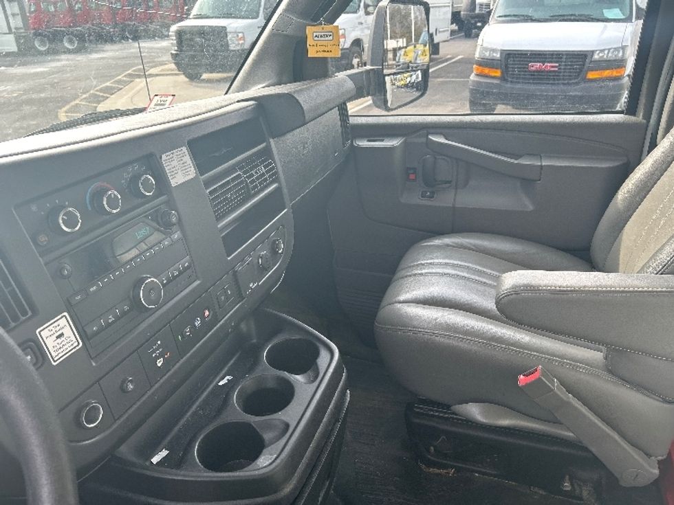 Light Duty Box Truck-Light and Medium Duty Trucks-GMC-2021-Savana G33903-Dayton-NJ-95,403\n\t\tmiles-$ 29,000 - Image 19