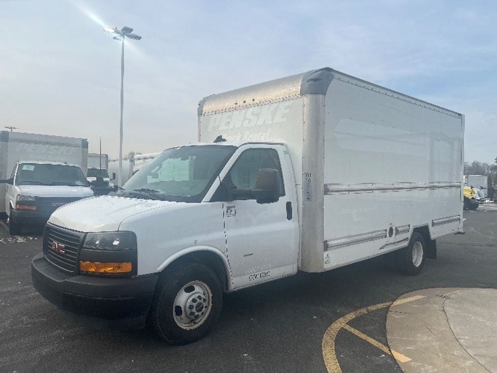 Light Duty Box Truck-Light and Medium Duty Trucks-GMC-2021-Savana G33903-Dayton-NJ-95,403\n\t\tmiles-$ 29,000 - Image 3