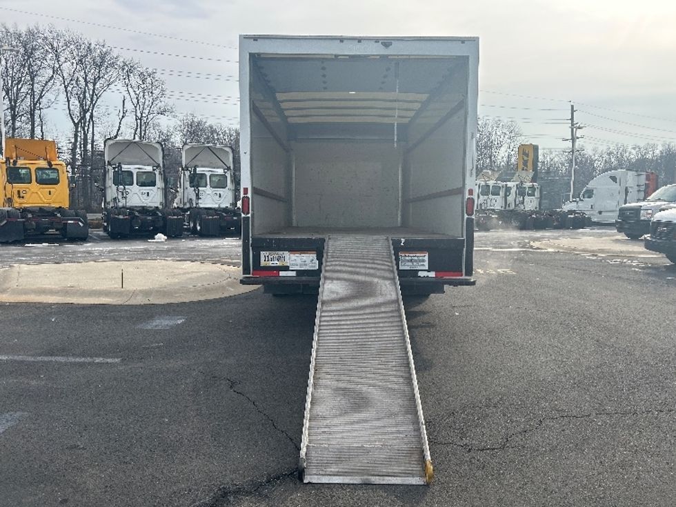 Light Duty Box Truck-Light and Medium Duty Trucks-GMC-2021-Savana G33903-Dayton-NJ-95,403\n\t\tmiles-$ 29,000 - Image 9