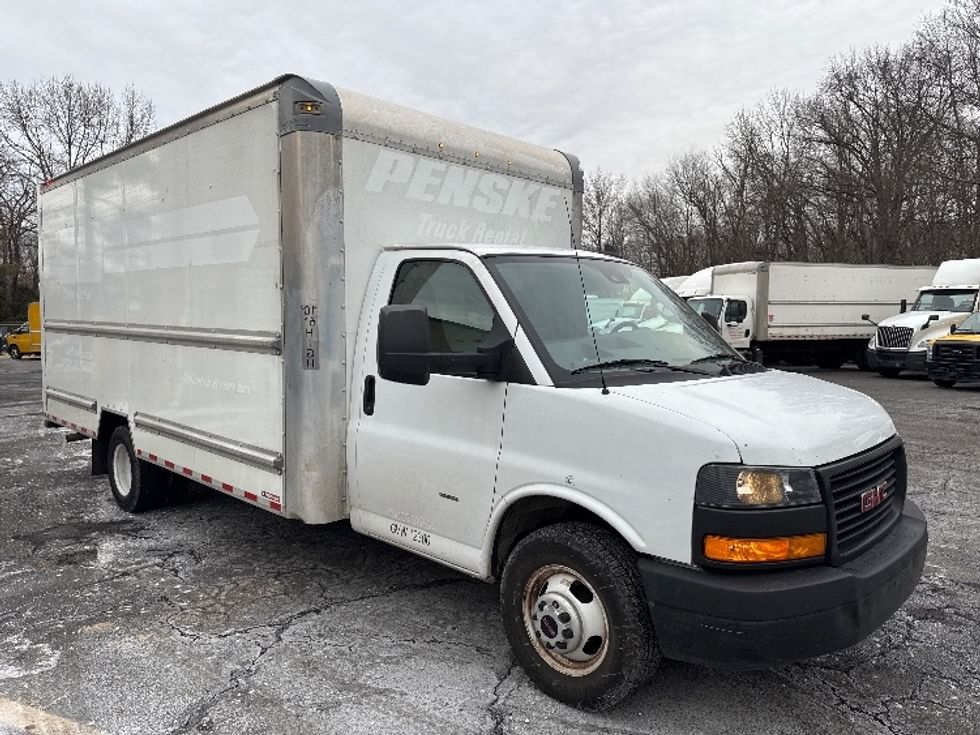 Light Duty Box Truck-Light and Medium Duty Trucks-GMC-2021-Savana G33903-Dayton-NJ-98,214\n\t\tmiles-$ 28,750 - Image 1