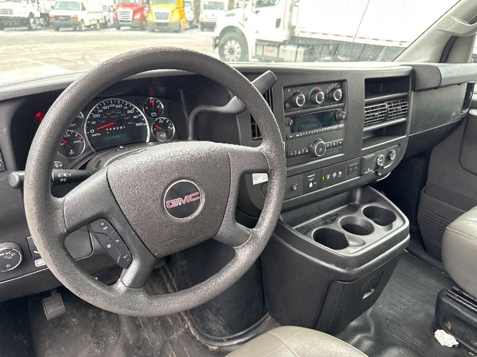 Light Duty Box Truck-Light and Medium Duty Trucks-GMC-2021-Savana G33903-Dayton-NJ-98,214\n\t\tmiles-$ 28,750 - Image 16