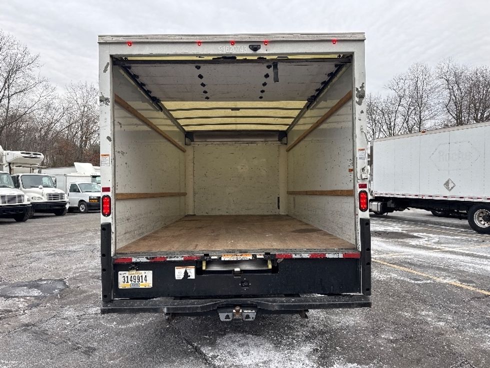 Light Duty Box Truck-Light and Medium Duty Trucks-GMC-2021-Savana G33903-Dayton-NJ-98,214\n\t\tmiles-$ 28,750 - Image 8