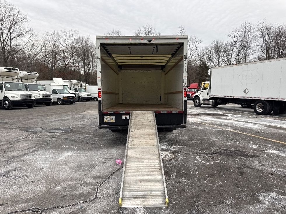 Light Duty Box Truck-Light and Medium Duty Trucks-GMC-2021-Savana G33903-Dayton-NJ-98,214\n\t\tmiles-$ 28,750 - Image 9