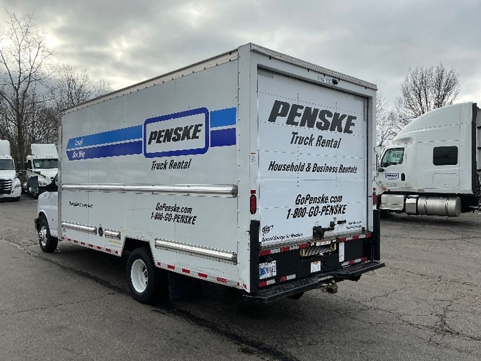 Light Duty Box Truck-Light and Medium Duty Trucks-GMC-2021-Savana G33903-Dayton-OH-90,625\n\t\tmiles-$ 31,500 - Image 6