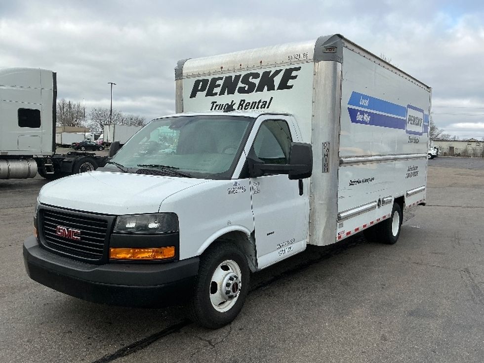 Light Duty Box Truck-Light and Medium Duty Trucks-GMC-2021-Savana G33903-Dayton-OH-94,543\n\t\tmiles-$ 31,000 - Image 3