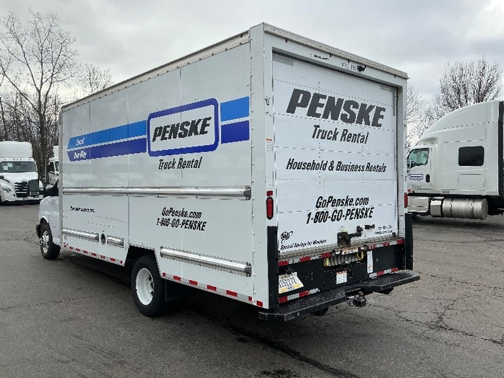 Light Duty Box Truck-Light and Medium Duty Trucks-GMC-2021-Savana G33903-Dayton-OH-94,543\n\t\tmiles-$ 31,000 - Image 6