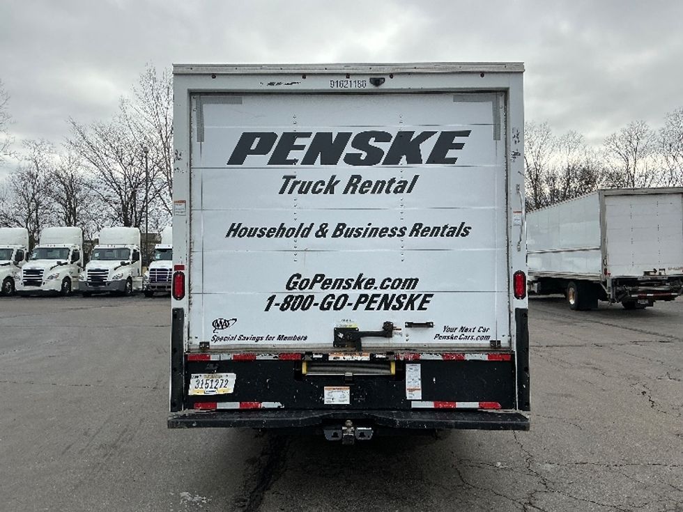 Light Duty Box Truck-Light and Medium Duty Trucks-GMC-2021-Savana G33903-Dayton-OH-94,543\n\t\tmiles-$ 31,000 - Image 7