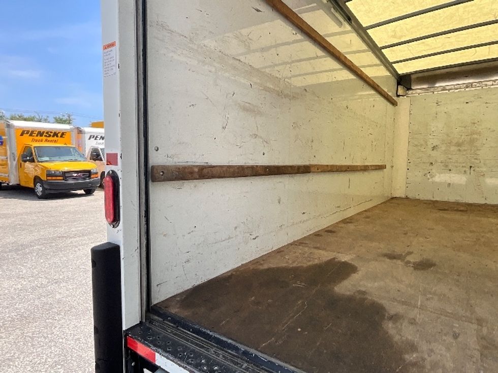 Light Duty Box Truck-Light and Medium Duty Trucks-GMC-2021-Savana G33903-Daytona Beach-FL-109,169\n\t\tmiles-$ 27,500 - Image 11