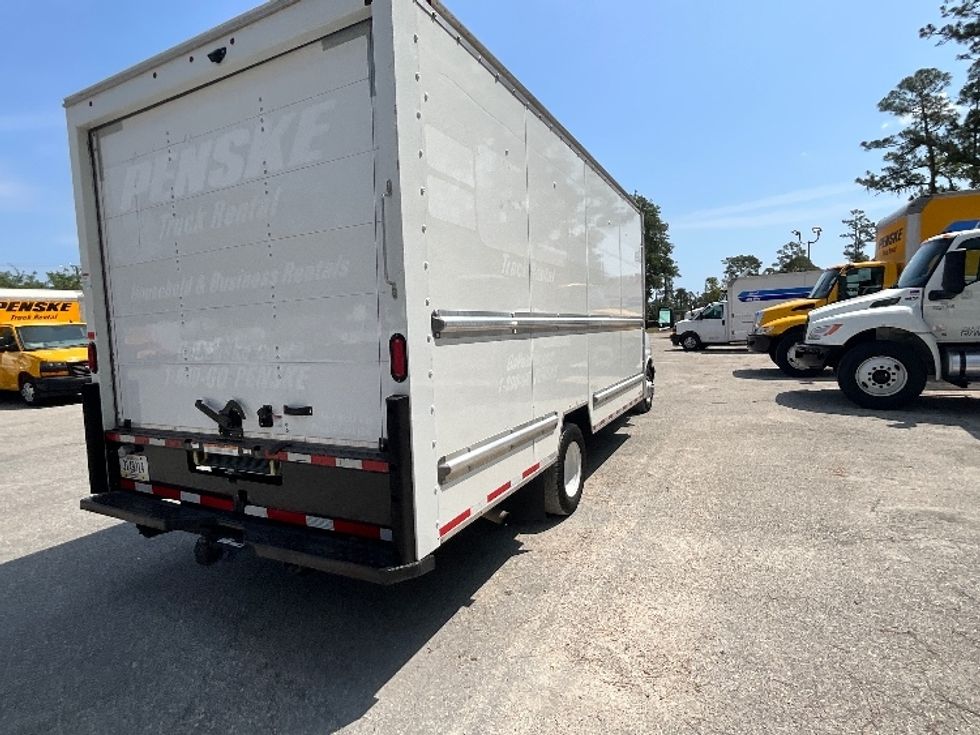 Light Duty Box Truck-Light and Medium Duty Trucks-GMC-2021-Savana G33903-Daytona Beach-FL-109,169\n\t\tmiles-$ 27,500 - Image 13