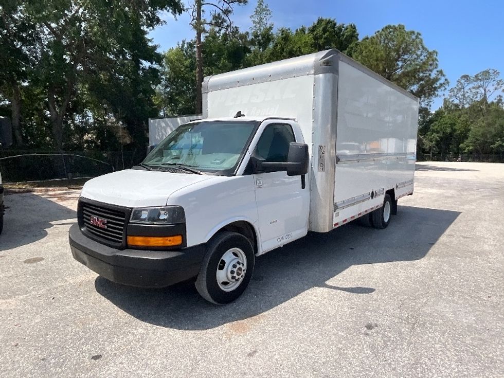Light Duty Box Truck-Light and Medium Duty Trucks-GMC-2021-Savana G33903-Daytona Beach-FL-109,169\n\t\tmiles-$ 27,500 - Image 3