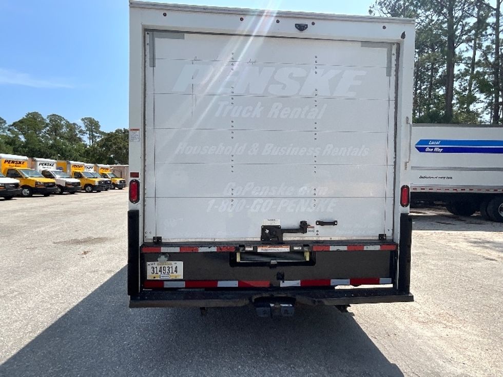 Light Duty Box Truck-Light and Medium Duty Trucks-GMC-2021-Savana G33903-Daytona Beach-FL-109,169\n\t\tmiles-$ 27,500 - Image 7