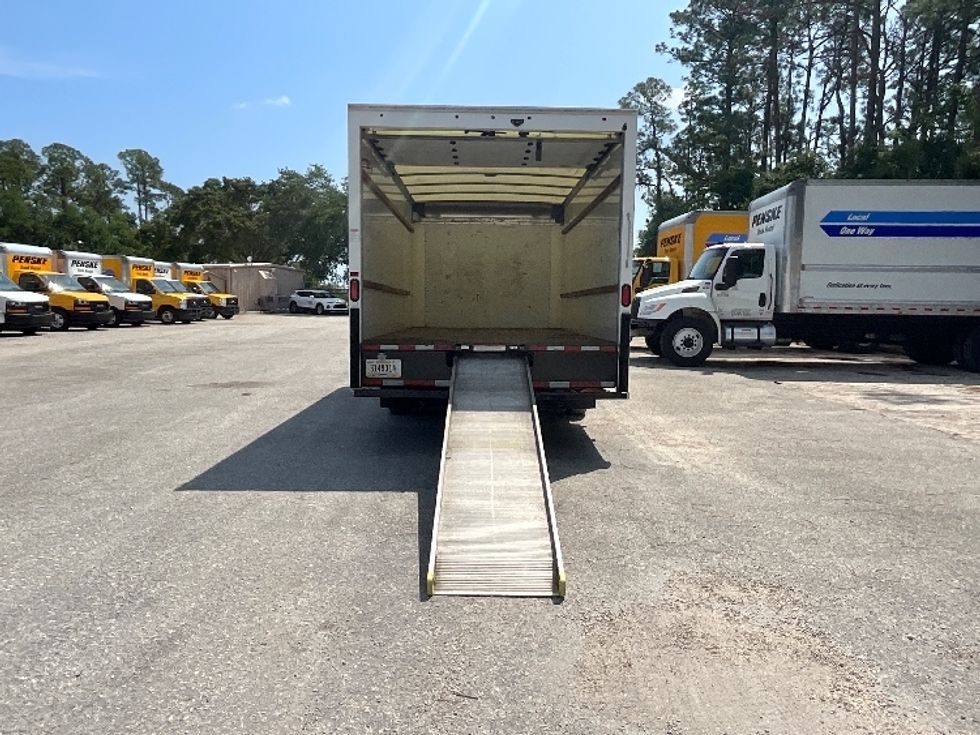Light Duty Box Truck-Light and Medium Duty Trucks-GMC-2021-Savana G33903-Daytona Beach-FL-109,169\n\t\tmiles-$ 27,500 - Image 9