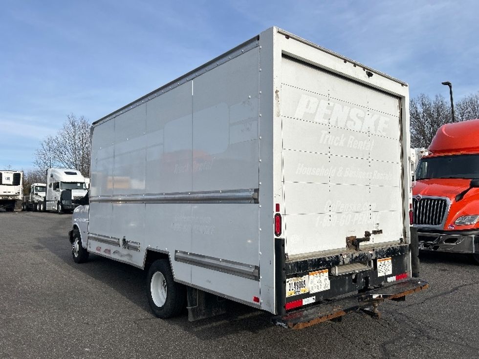 Light Duty Box Truck-Light and Medium Duty Trucks-GMC-2021-Savana G33903-Daytona Beach-FL-114,333\n\t\tmiles-$ 29,000 - Image 6