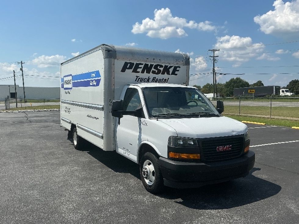 Light Duty Box Truck-Light and Medium Duty Trucks-GMC-2021-Savana G33903-Daytona Beach-FL-82,588\n\t\tmiles-$ 31,000 - Image 1